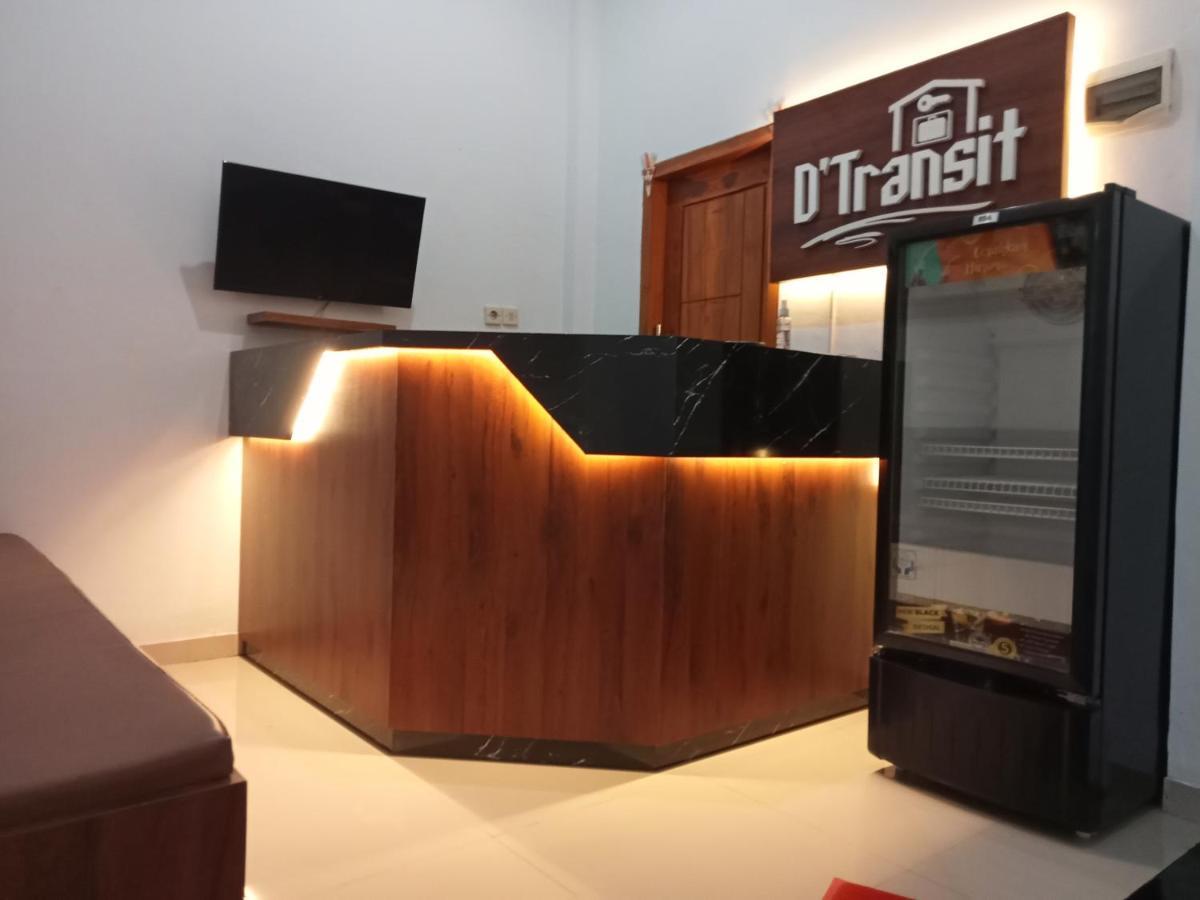 D'Transit Hotel Batununggul Luaran gambar